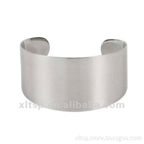 Classical Women's Beauty Stainless Steel Cuff Bracelet